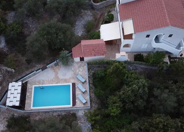 With Swimming Pool Razanj, - 16182 * Rogoznica (Sibenik-Knin)